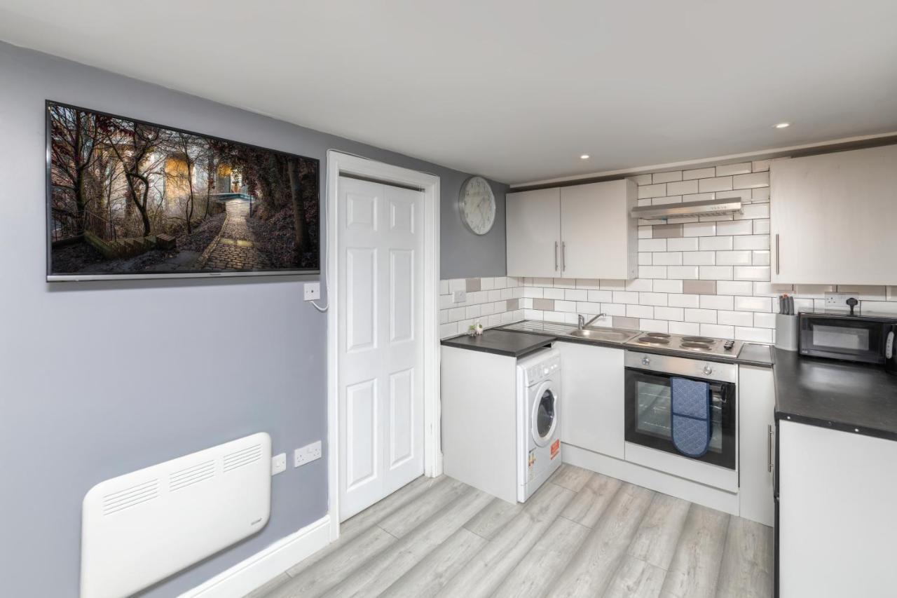 Stockton Town Centre Studio Apartments Free Parking And Wi-Fi Екстер'єр фото