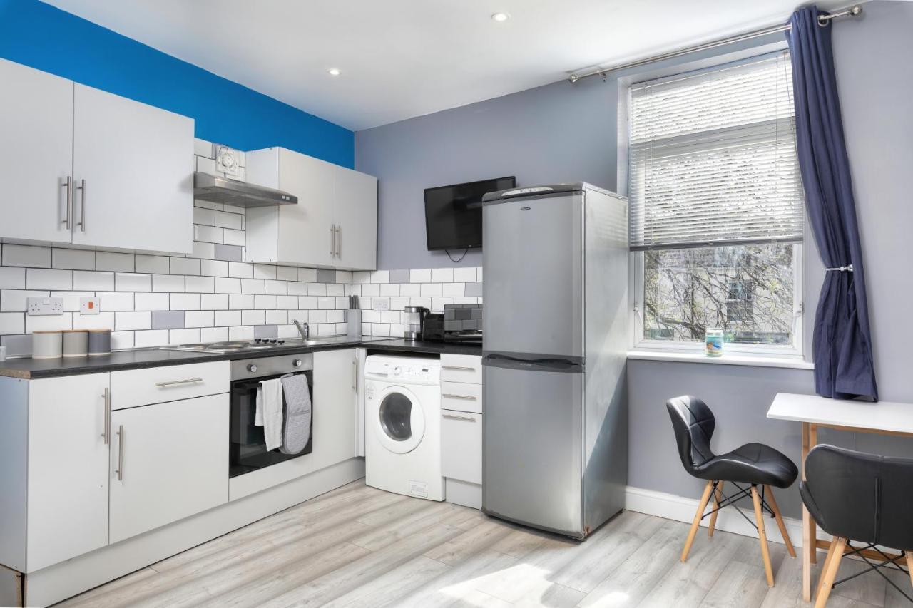 Stockton Town Centre Studio Apartments Free Parking And Wi-Fi Екстер'єр фото